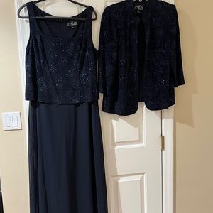 Alex Evenings size 16 Navy Gown and Jacket